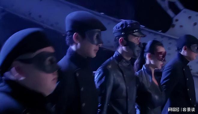 口红这些抗日剧如果你没看过恭喜成功避雷爱游戏app网站手机版打仗住酒店战士涂(图6)